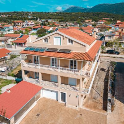 Niforato Studios Enos 10