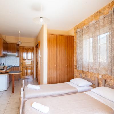 Niforato Studios Enos 37