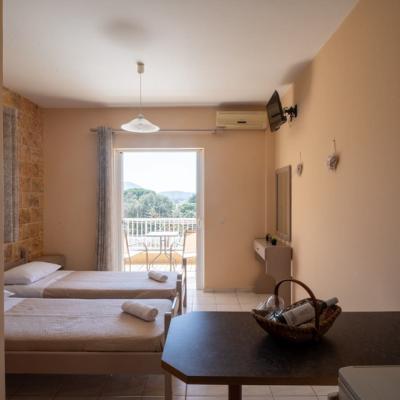 Niforato Studios Enos 42